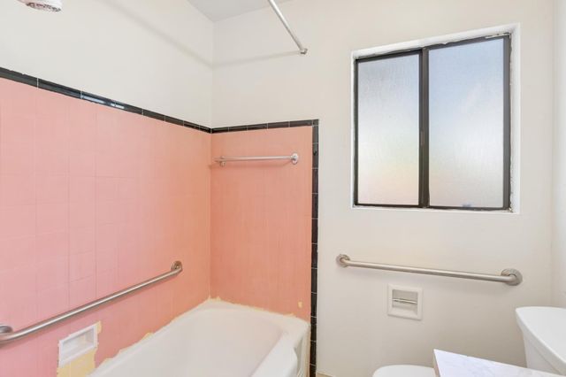 22801 Kiwanis Street, Hayward, CA 94541