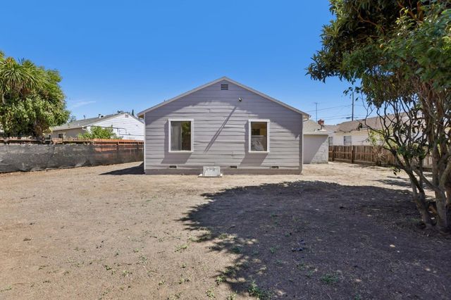 22801 Kiwanis Street, Hayward, CA 94541