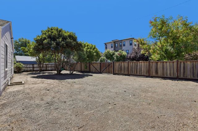 22801 Kiwanis Street, Hayward, CA 94541