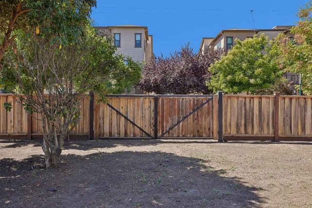 22801 Kiwanis Street, Hayward, CA 94541