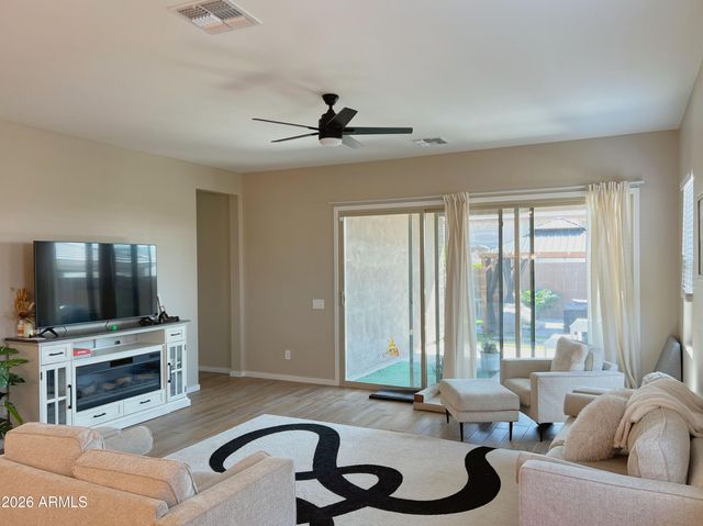 4443 N 201st Avenue, Litchfield Park, AZ 85340