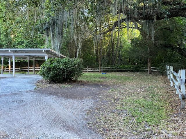8620 Ferguson Avenue, Savannah, GA 31406