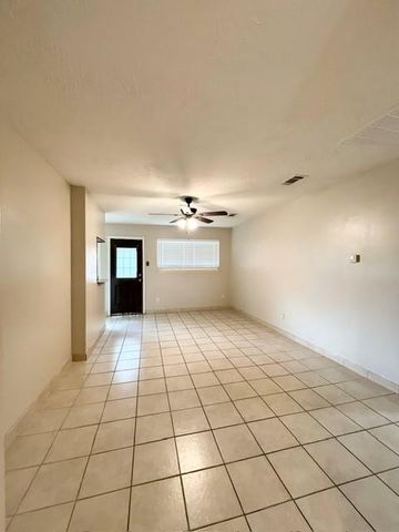 1423 Kappa Street, Pasadena, TX 77504