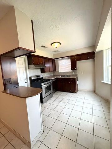 1423 Kappa Street, Pasadena, TX 77504