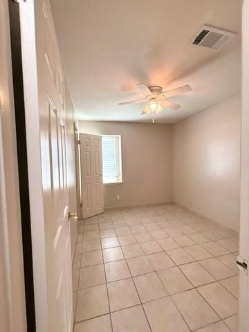 1423 Kappa Street, Pasadena, TX 77504
