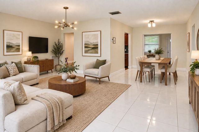 7303 NW 59th Street, Tamarac, FL 33321