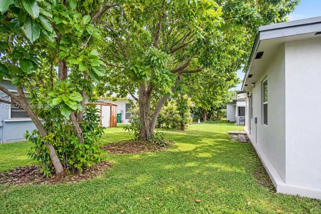 7303 NW 59th Street, Tamarac, FL 33321