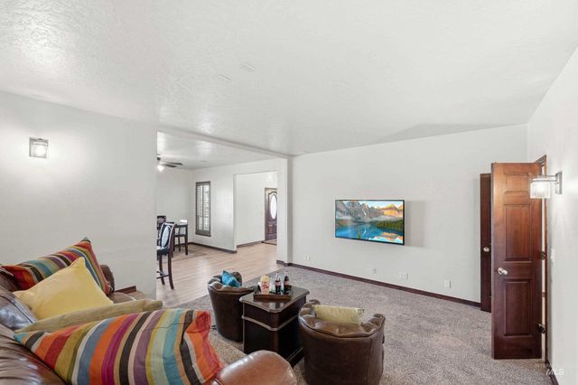 8018 W Snowberry Court, Boise, ID 83709