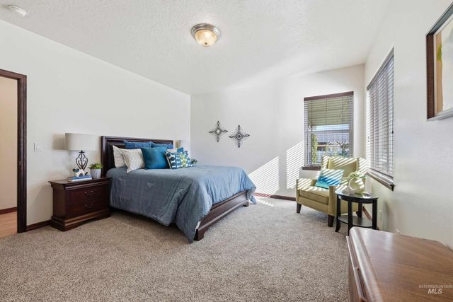 8018 W Snowberry Court, Boise, ID 83709