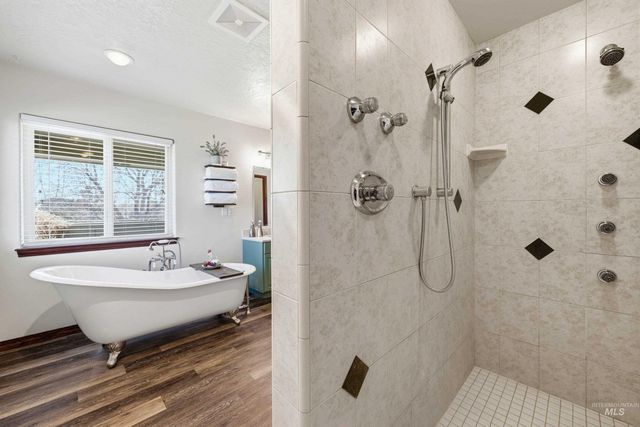 8018 W Snowberry Court, Boise, ID 83709