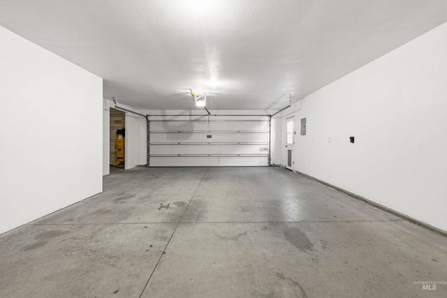 8018 W Snowberry Court, Boise, ID 83709