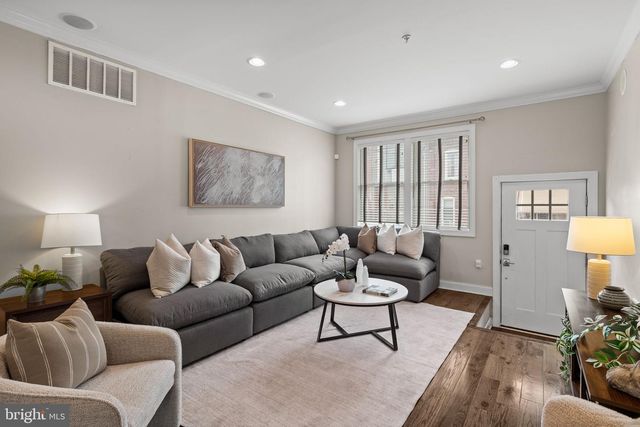 2129 TASKER ST, Philadelphia, PA 19145