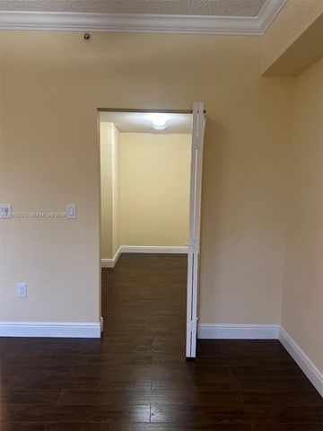 533 NE 3rd Avenue 320, Fort Lauderdale, FL 33301
