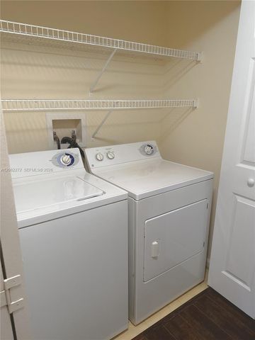 533 NE 3rd Avenue 320, Fort Lauderdale, FL 33301