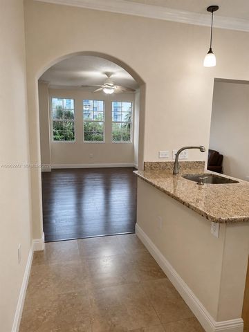 533 NE 3rd Avenue 320, Fort Lauderdale, FL 33301