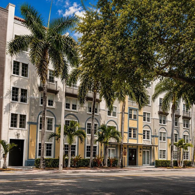 533 NE 3rd Avenue 320, Fort Lauderdale, FL 33301