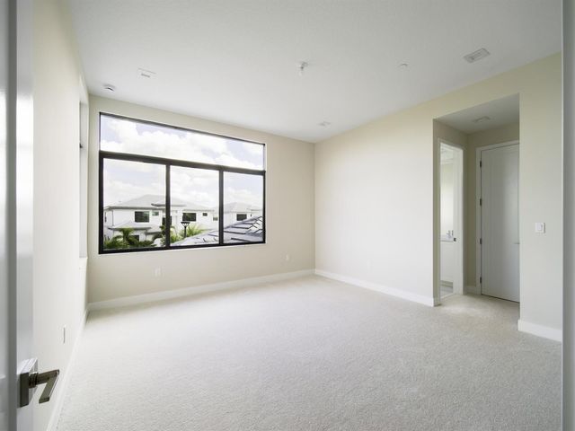 9895 Migration Point, Palm Beach Gardens, FL 33412