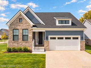 7656 Dunlap Court, West Bloomfield Charter Township, MI 48322