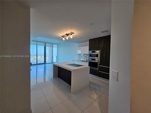851 NE 1st Ave 4000, Miami, FL 33132
