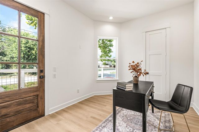 7432 Tremper Street, Houston, TX 77020
