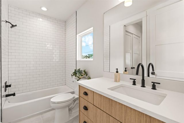 7432 Tremper Street, Houston, TX 77020