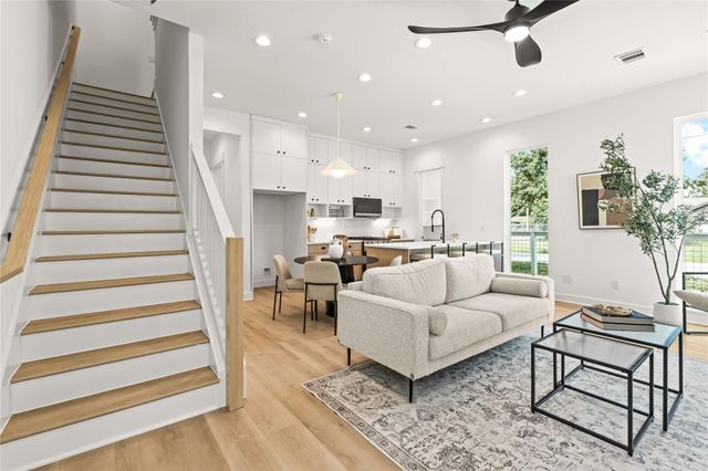 7432 Tremper Street, Houston, TX 77020