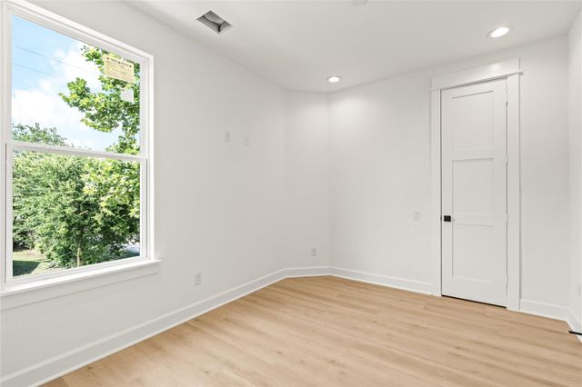 7432 Tremper Street, Houston, TX 77020