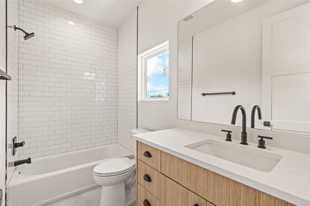 7432 Tremper Street, Houston, TX 77020