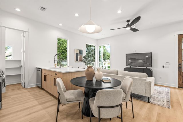 7432 Tremper Street, Houston, TX 77020