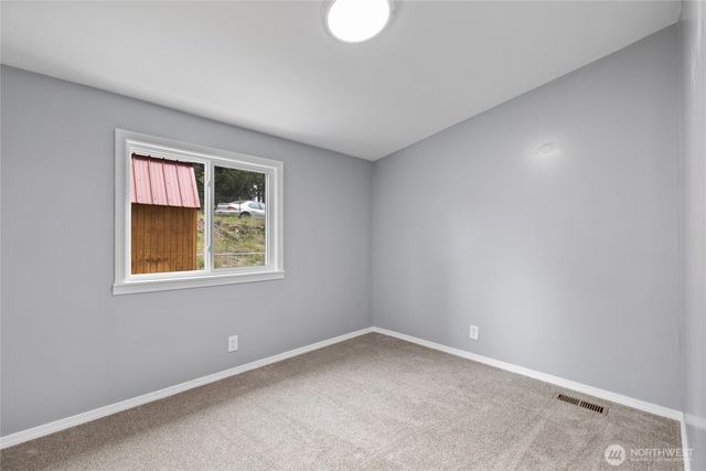 28602 75th Avenue S, Roy, WA 98580