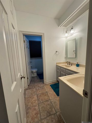 6033 Harness Rd, Baton Rouge, LA 70817