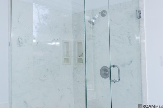 6033 Harness Rd, Baton Rouge, LA 70817