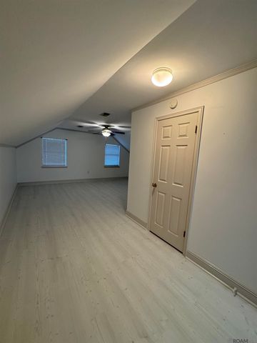 6033 Harness Rd, Baton Rouge, LA 70817