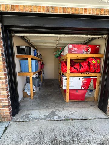 6033 Harness Rd, Baton Rouge, LA 70817