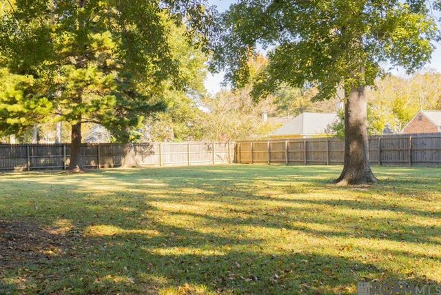 6033 Harness Rd, Baton Rouge, LA 70817