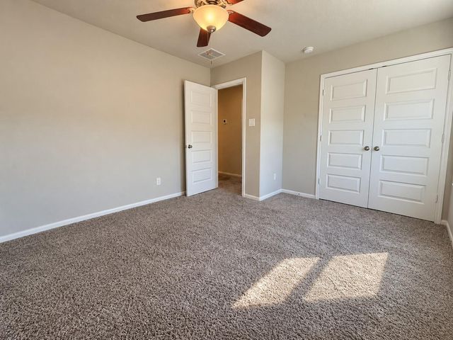 10012 Deussen Lane, Texas City, TX 77591