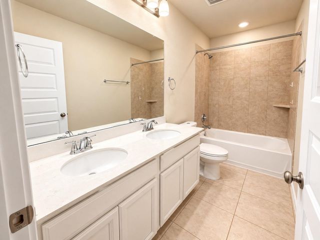 10012 Deussen Lane, Texas City, TX 77591