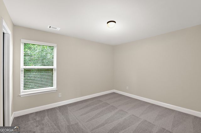 393 Strawberry Walk, Loganville, GA 30052