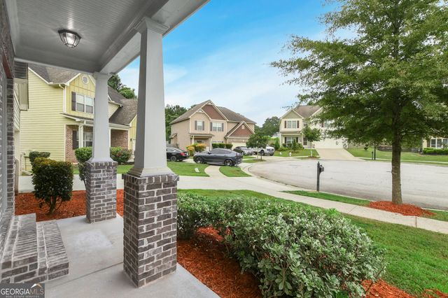 393 Strawberry Walk, Loganville, GA 30052