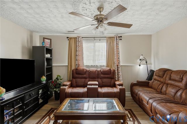 5101 Tiffanywoods Ln, Highland Springs, VA 23223