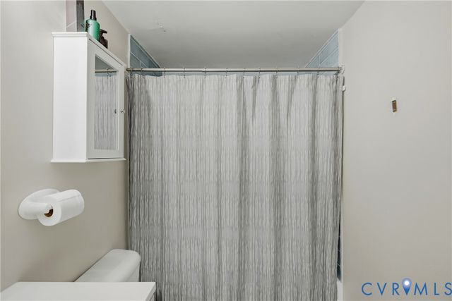 5101 Tiffanywoods Ln, Highland Springs, VA 23223