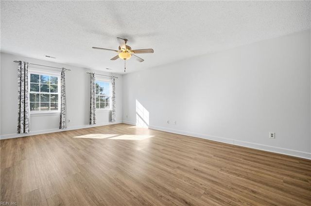 224 Saint Brides RD, Chesapeake, VA 23322