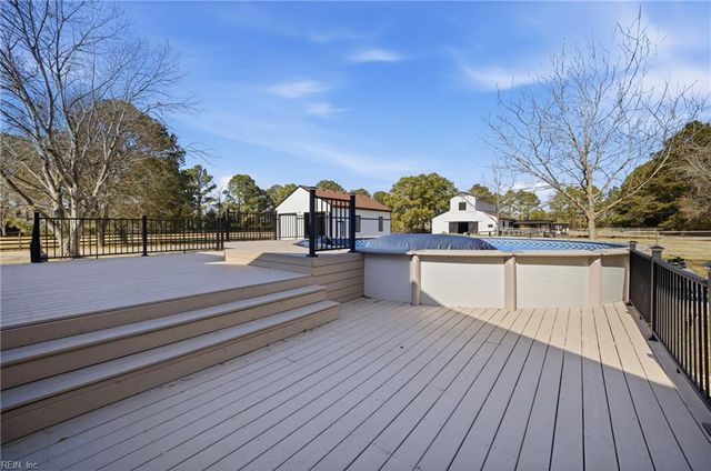 224 Saint Brides RD, Chesapeake, VA 23322