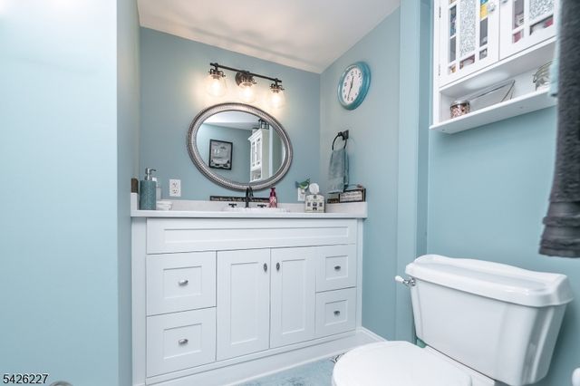 36 Main St, Mount Olive Twp., NJ 07836