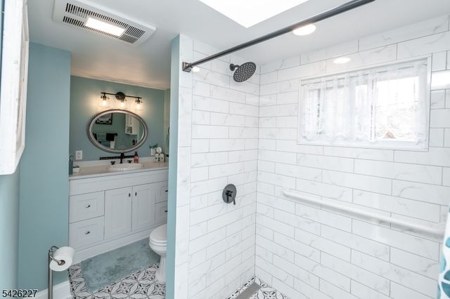 36 Main St, Mount Olive Twp., NJ 07836