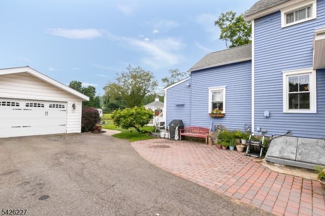 36 Main St, Mount Olive Twp., NJ 07836