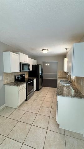 900 Clearbrook Course SW, Marietta, GA 30064