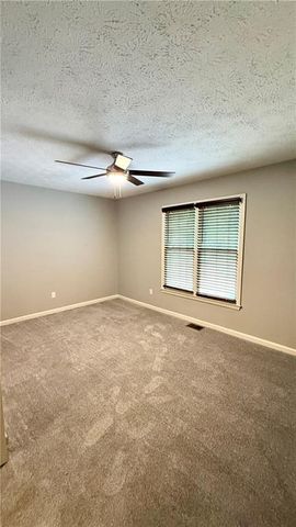 900 Clearbrook Course SW, Marietta, GA 30064