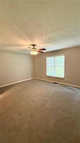 900 Clearbrook Course SW, Marietta, GA 30064