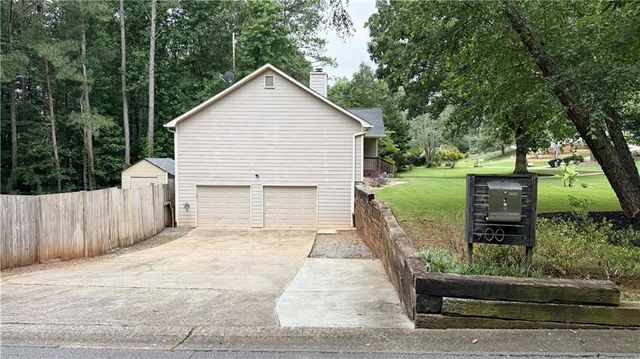 900 Clearbrook Course SW, Marietta, GA 30064